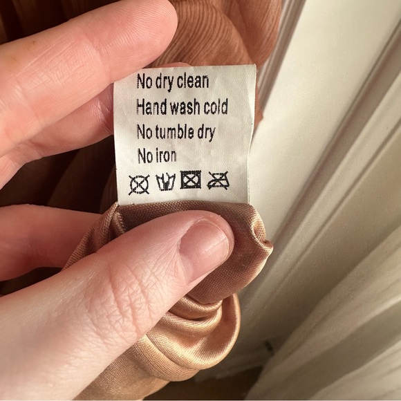 Sequined Silk Flapper Style Dress - Picture 5 of 7